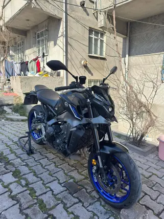 2023 Yamaha MT 09 benzinli manuel motosiklet - Fotoğraf 2