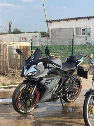 2024 CFmoto 250SR benzinli manuel motosiklet - Fotoğraf 2