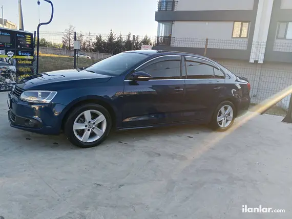 2013 Volkswagen Jetta 1.4 TSi benzinli manuel otomobil - Fotoğraf 3