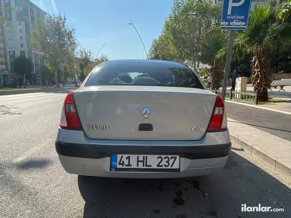 2005 Renault Clio 1.4 benzinli manuel otomobil - Fotoğraf 2