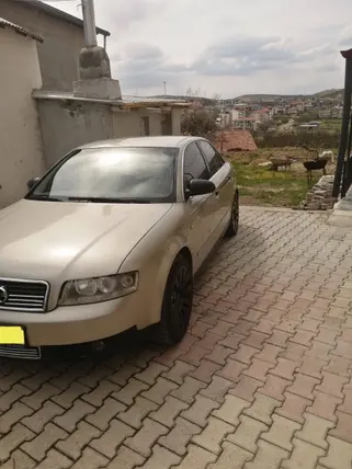 2004 Audi A4 A4 Sedan benzinli manuel otomobil - Fotoğraf 2