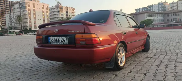 1996 Toyota Corolla 1.6 benzinli manuel otomobil - Fotoğraf 3