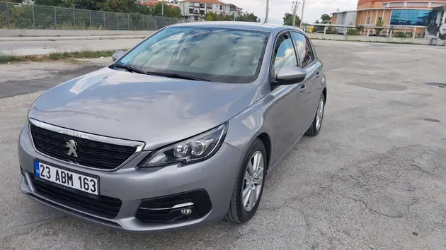 2020 Peugeot 308 1.2 PureTech benzinli otomatik otomobil - Fotoğraf 3