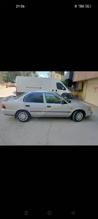 1998 Toyota Corolla 1.6 benzinli manuel otomobil - Fotoğraf 3