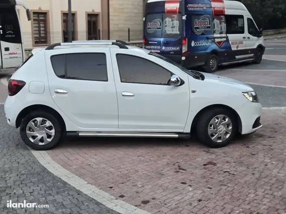 2019 Dacia Sandero 1.0 benzinli manuel otomobil - Fotoğraf 2