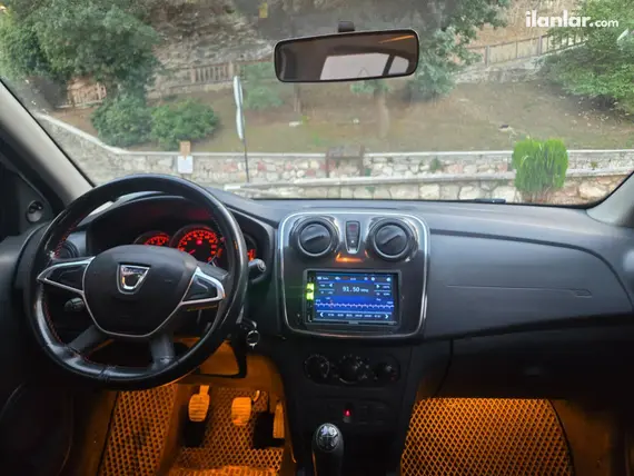 2019 Dacia Sandero 1.0 benzinli manuel otomobil - Fotoğraf 3