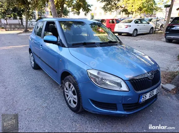 2013 Skoda Fabia 1.2 benzinli manuel otomobil - Fotoğraf 2