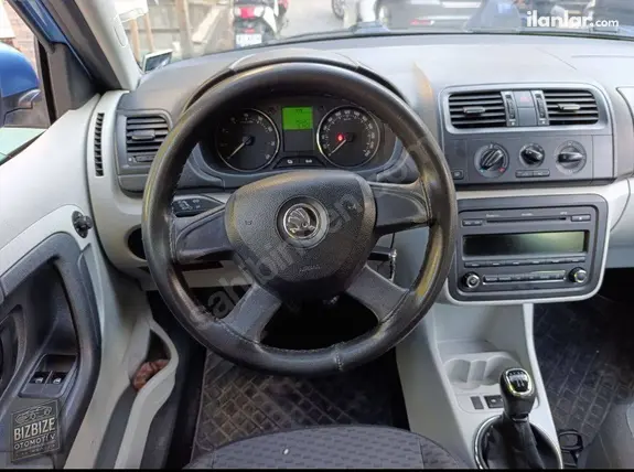 2013 Skoda Fabia 1.2 benzinli manuel otomobil - Fotoğraf 3