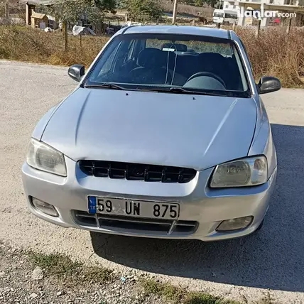 2001 Hyundai Accent 1.5 diğer manuel otomobil - Fotoğraf 2