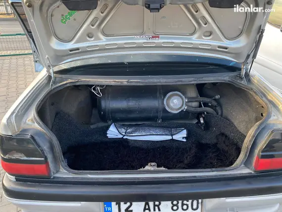 1999 Renault R 19 1.4 Europa benzinli manuel otomobil - Fotoğraf 2