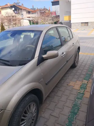 2008 Renault Megane 1.5 dCi dizel manuel otomobil - Fotoğraf 2
