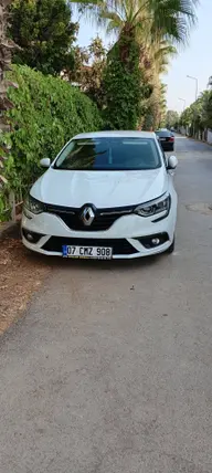 2017 Renault Megane 1.5 dCi dizel otomatik otomobil - Fotoğraf 2