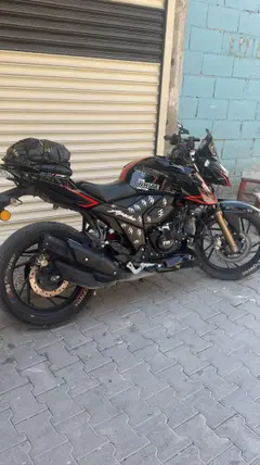 2024 TVS Apache RTR 200 benzinli manuel motosiklet - Fotoğraf 3
