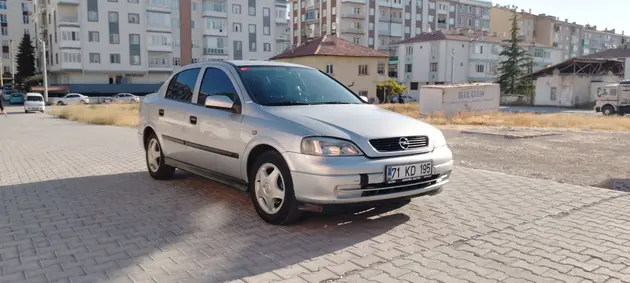 1999 Opel Astra 1.6 benzinli manuel otomobil - Fotoğraf 2