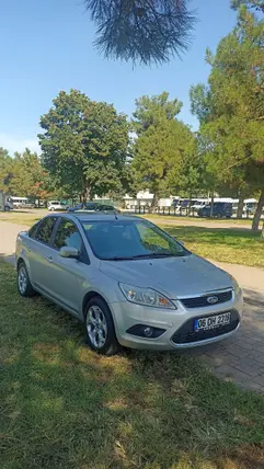 2011 Ford Focus 1.6 TDCi dizel manuel otomobil - Fotoğraf 3