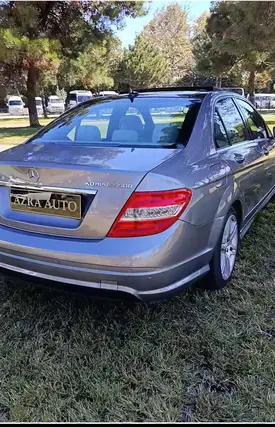 2011 Mercedes - Benz C C 180 benzinli otomatik otomobil - Fotoğraf 2