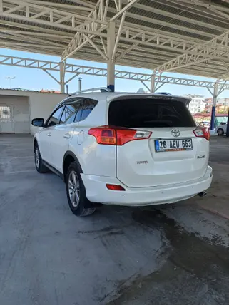 2015 Toyota RAV 4 2.0 D-4D dizel manuel arazi, SUV, Pick-up - Fotoğraf 3