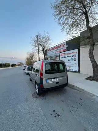 2012 Renault Kangoo Multix 1.5 dCi dizel manuel minivan & Panelvan - Fotoğraf 3