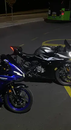 2023 CFmoto 250SR benzinli manuel motosiklet - Fotoğraf 2