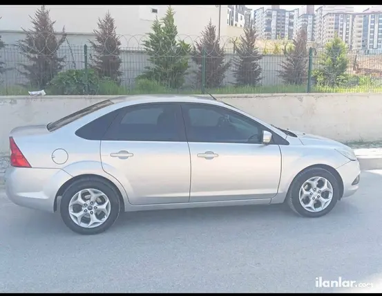 2010 Ford Focus 1.6 TDCi dizel manuel otomobil - Fotoğraf 3