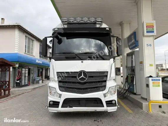 2020 Çekici Mercedes - Benz Actros dizel otomatik ticari Araçlar - Fotoğraf 2