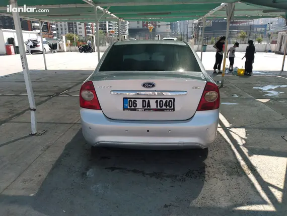 2010 Ford Focus 1.6 TDCi dizel manuel otomobil - Fotoğraf 2