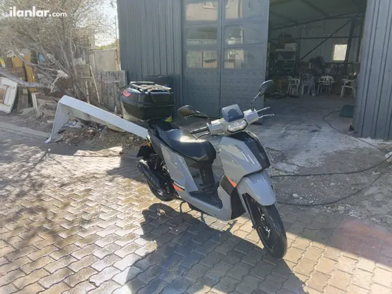 2023 Peugeot Tweet 125 benzinli otomatik motosiklet - Fotoğraf 2