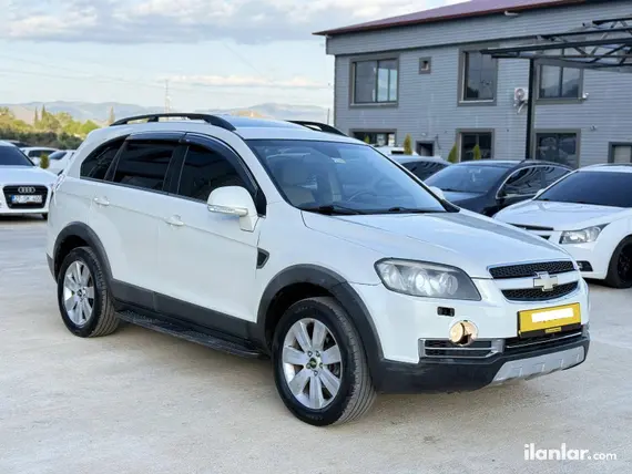 2011 Chevrolet Captiva 2.0 D dizel otomatik arazi, SUV, Pick-up - Fotoğraf 3