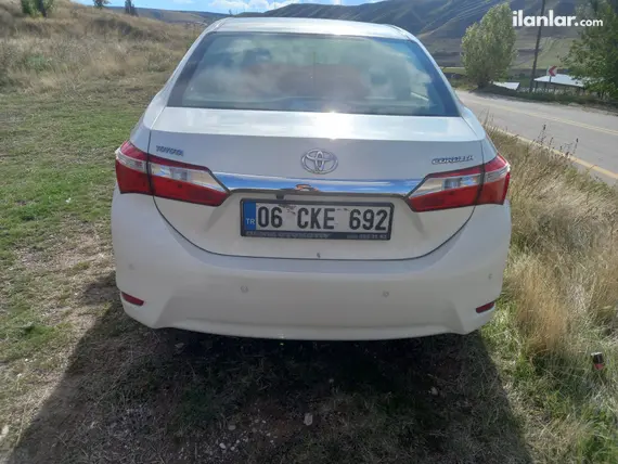 2015 Toyota Corolla 1.33 benzinli manuel otomobil - Fotoğraf 2
