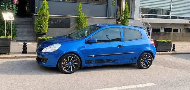 2008 Renault Clio 1.4 benzinli manuel otomobil - Fotoğraf 2