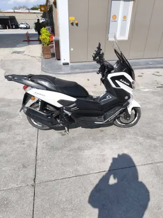 2019 Yamaha NMax 155 benzinli otomatik motosiklet - Fotoğraf 2