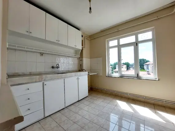 Sakarya Erenler Dilmen Mahallesi 2+1 90 m² kiralık daire - Fotoğraf 3