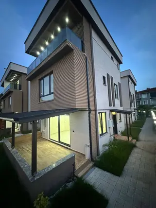 İlan Görseli 2