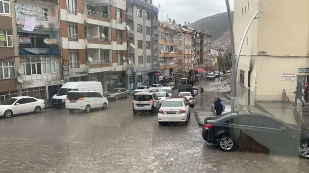 Tokat Merkez Alipaşa Mahallesi 270 m² kiralık büro & Ofis - Fotoğraf 3