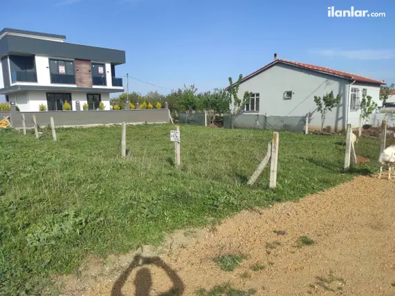 İstanbul Silivri Gümüşyaka Mahallesi 300 m² satılık villa arsa - Fotoğraf 2