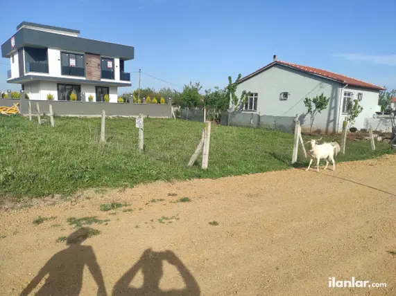 İstanbul Silivri Gümüşyaka Mahallesi 300 m² satılık villa arsa - Fotoğraf 3