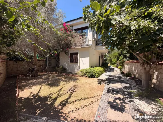 İzmir Çeşme Alaçatı Mahallesi 2+1 130 m² satılık villa - Fotoğraf 2