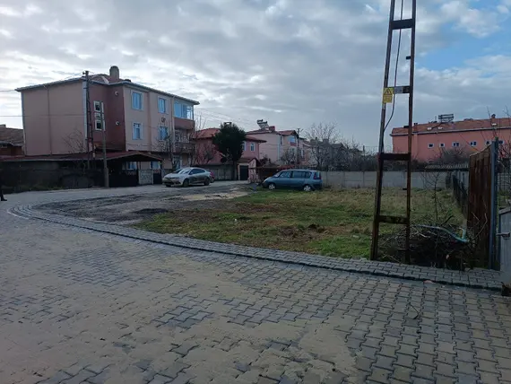 Tekirdağ Saray Pazarcık Mahallesi 400 m² satılık konut arsa - Fotoğraf 2