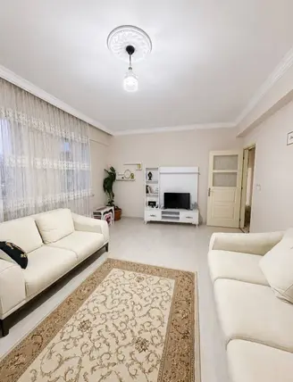 Kahramanmaraş Onikişubat Tekerek Mahallesi 4+1 180 m² satılık daire - Fotoğraf 2