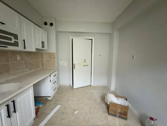Afyonkarahisar Merkez Dörtyol Mahallesi 2+1 85 m² satılık daire - Fotoğraf 3