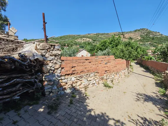 İzmir Tire Hasançavuşlar Mahallesi 700 m² satılık muhtelif Arsa arsa - Fotoğraf 2