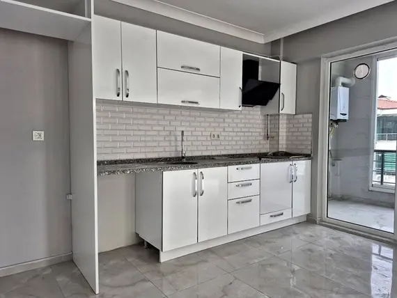 Sakarya Adapazarı Güneşler Merkez Mahallesi 5+1 150 m² satılık daire - Fotoğraf 3