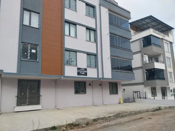 Sinop Gerze Cumhuriyet Mahallesi 2+1 85 m² satılık daire - Fotoğraf 3