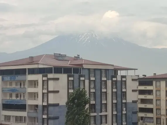 Ağrı Doğubayazıt Ahmedihani Mahallesi 3+1 150 m² satılık daire - Fotoğraf 3