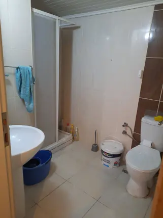 Uşak Merkez Ünalan Mahallesi 1+1 80 m² kiralık daire - Fotoğraf 3