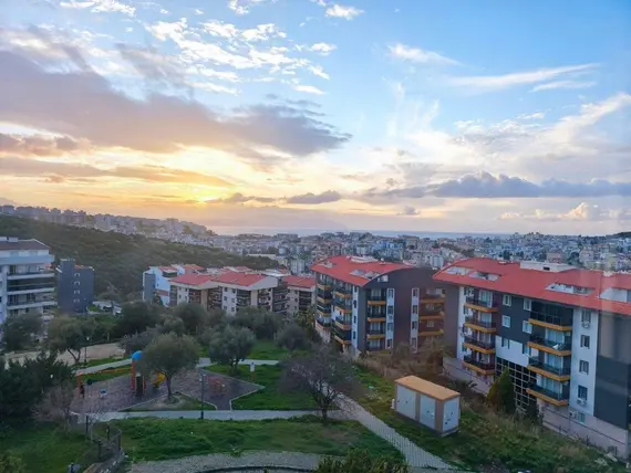 Aydın Kuşadası İkiçeşmelik Mahallesi 4+1 280 m² satılık daire - Fotoğraf 2