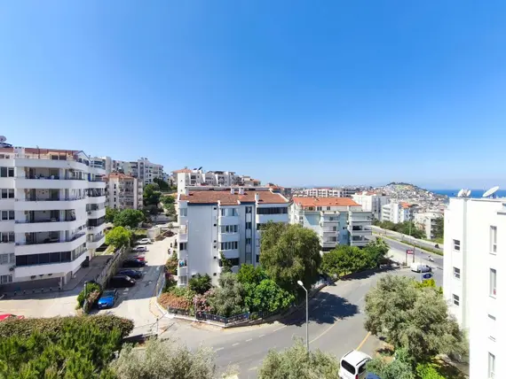 Aydın Kuşadası Ege Mahallesi 3+1 145 m² satılık daire - Fotoğraf 3