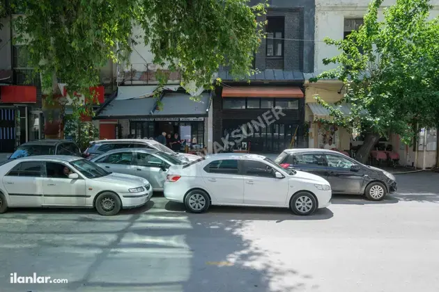 İzmir Konak Akdeniz Mahallesi 150 m² satılık bina - Fotoğraf 2