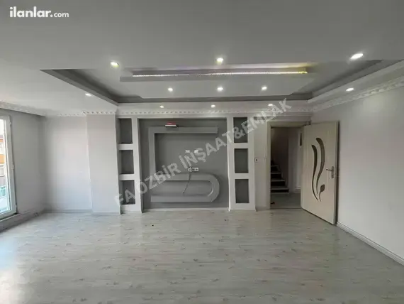 Tekirdağ Çerkezköy Gazi Osman Paşa Mahallesi 4+2 180 m² kiralık daire - Fotoğraf 3