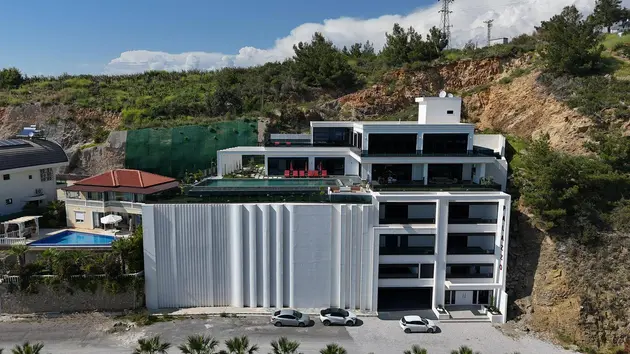 Antalya Alanya Kargıcak Mahallesi 7+2 1.300 m² satılık villa - Fotoğraf 3
